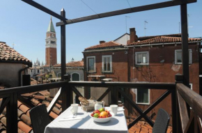 TRA SAN MARCO E RIALTO